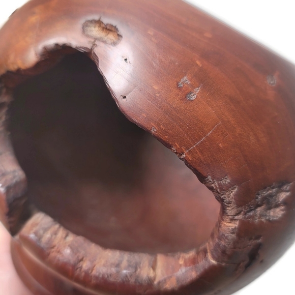 Burl bowl hollow vessel on pedestal with holes - Picture 5 of 15